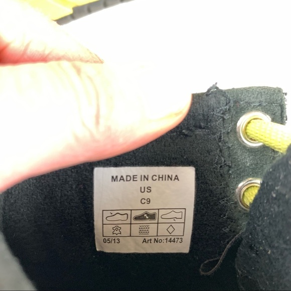 CROCS  Allcast Waterproof Kids Boots - Picture 8 of 9